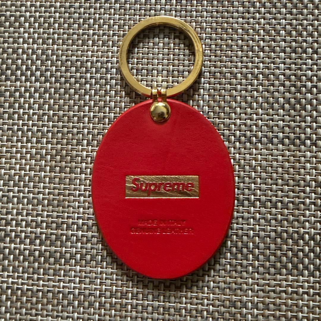 kei様専用 supremeGuadalupe Leather Keychain - メルカリ