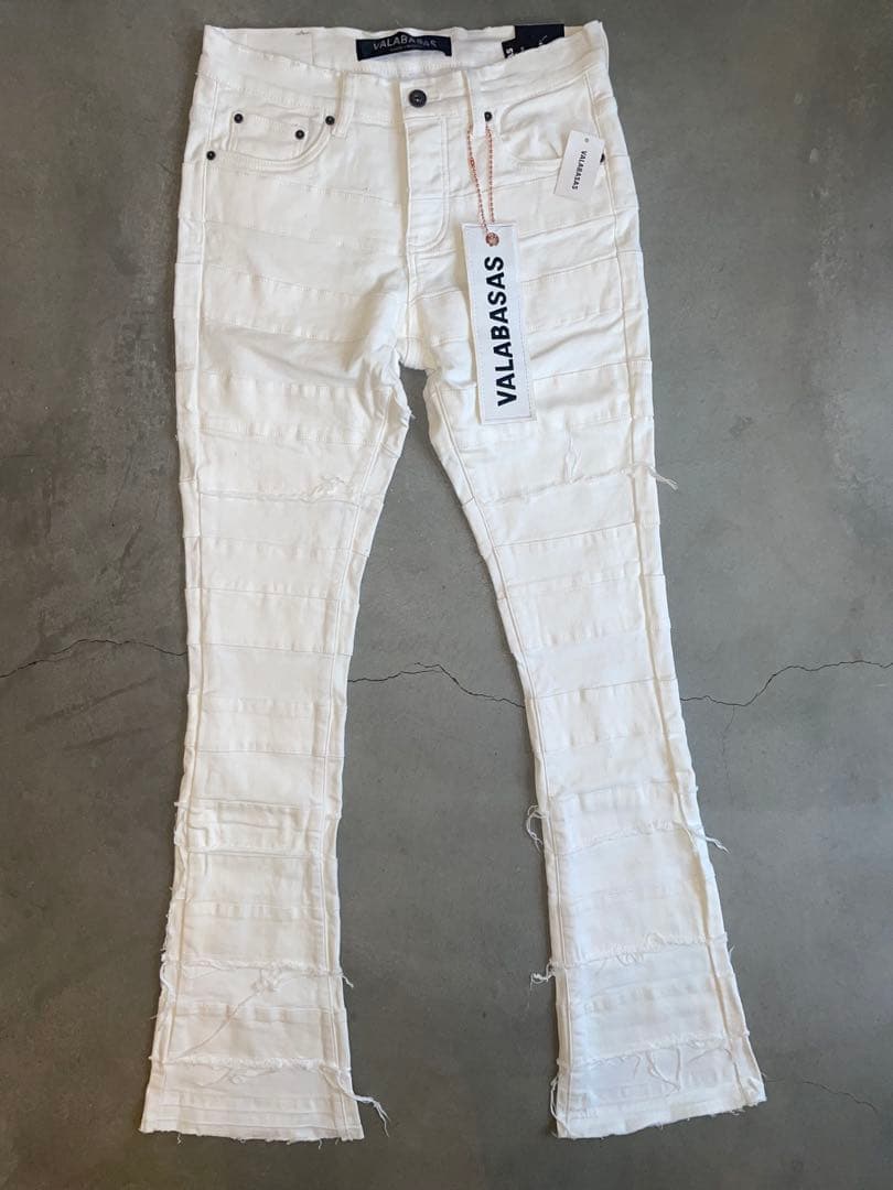 VALABASAS バラバサス ホワイト フレアデニム 30 新品未使用 - メルカリ