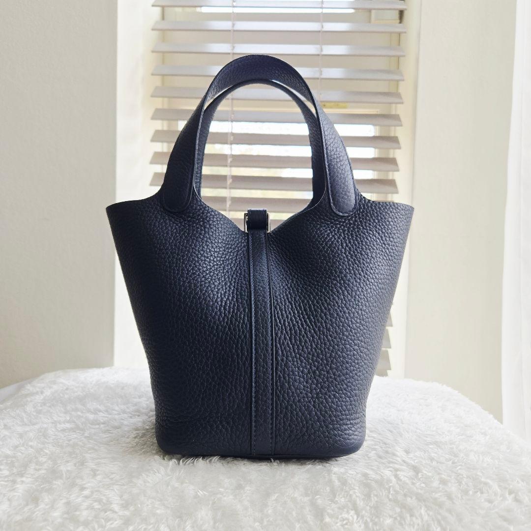 HERMES 美品 エルメス ピコタンロック PM ネイビー 2021年 Z刻印