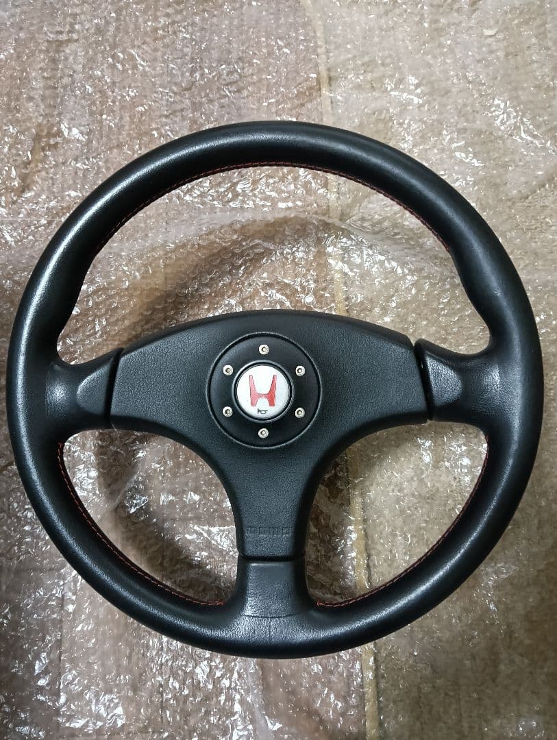 HONDA ホンダ純正 DC2タイプR MOMO レザーステアリングハンドル Honda Integra Type R DC2 MOMO Steering Wheel 360mm OEM DB8 Civic