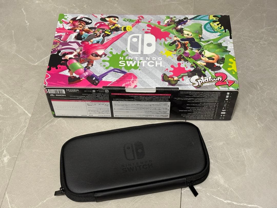 Switch 本体 スプラトゥーン2仕様 スプラトゥーン2』順次予約開始！ イカした色のJoy-Conが入った
