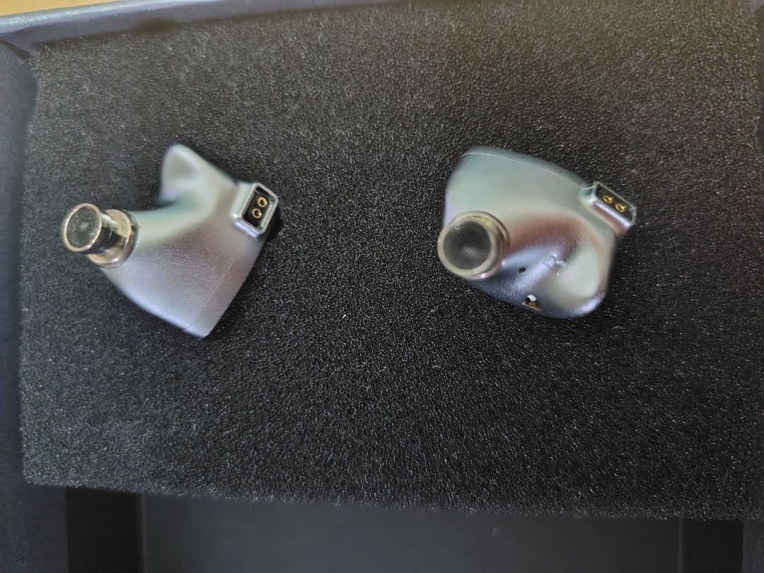 BQEYZ ビーキューアイズ イヤホン Winter シルバー 4.4mm