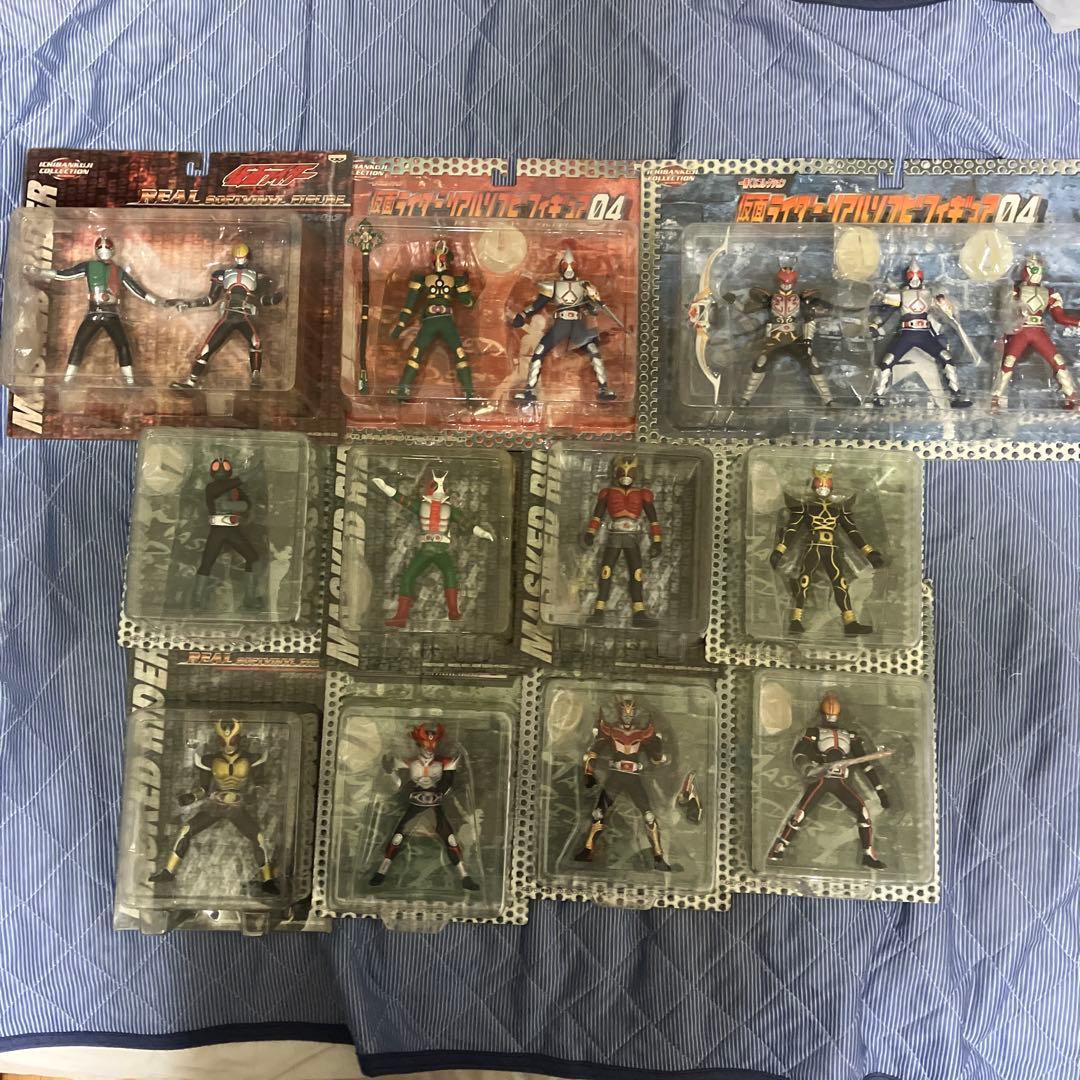 一番くじコレクション　仮面ライダー　リアルソフビコレクション Amazon.co.jp: 一番くじコレクション 仮面ライダー リアルソフビ