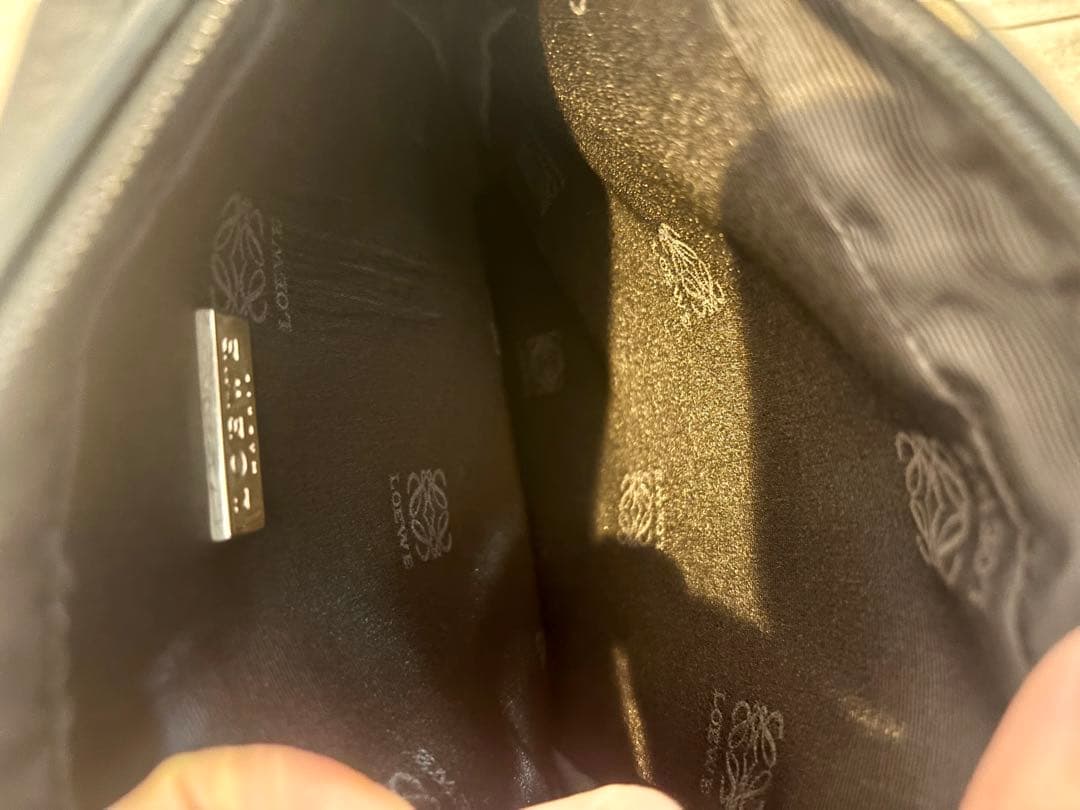 LOEWE ロエベ レザーショルダーバッグ 正規品 GILT購入 - メルカリ