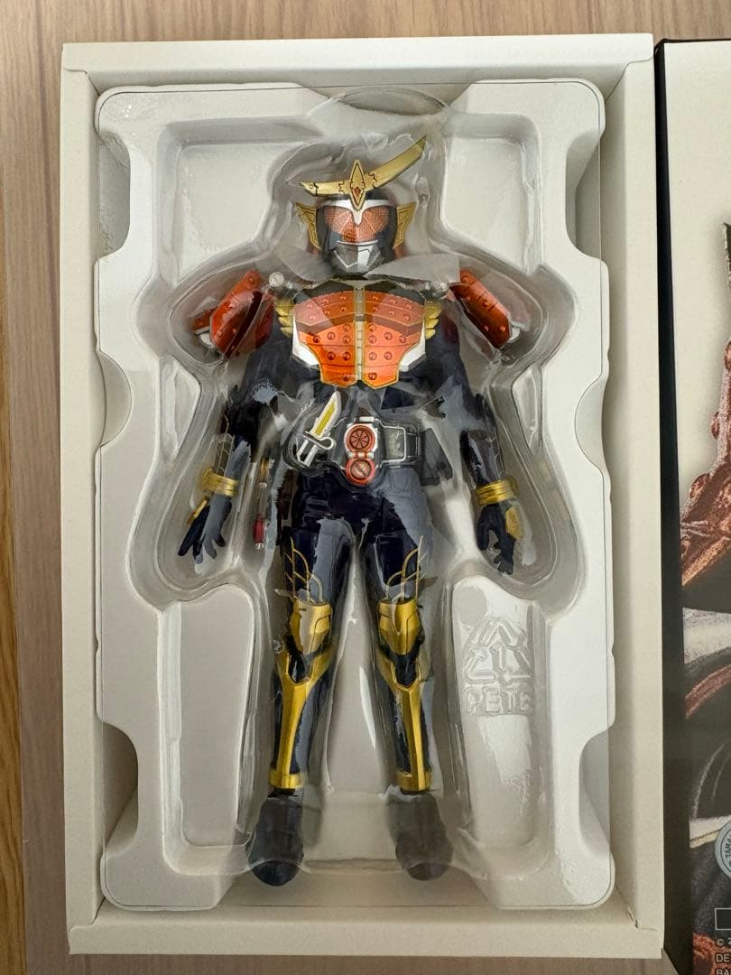 真骨彫 S.H.Figuarts 仮面ライダー鎧武