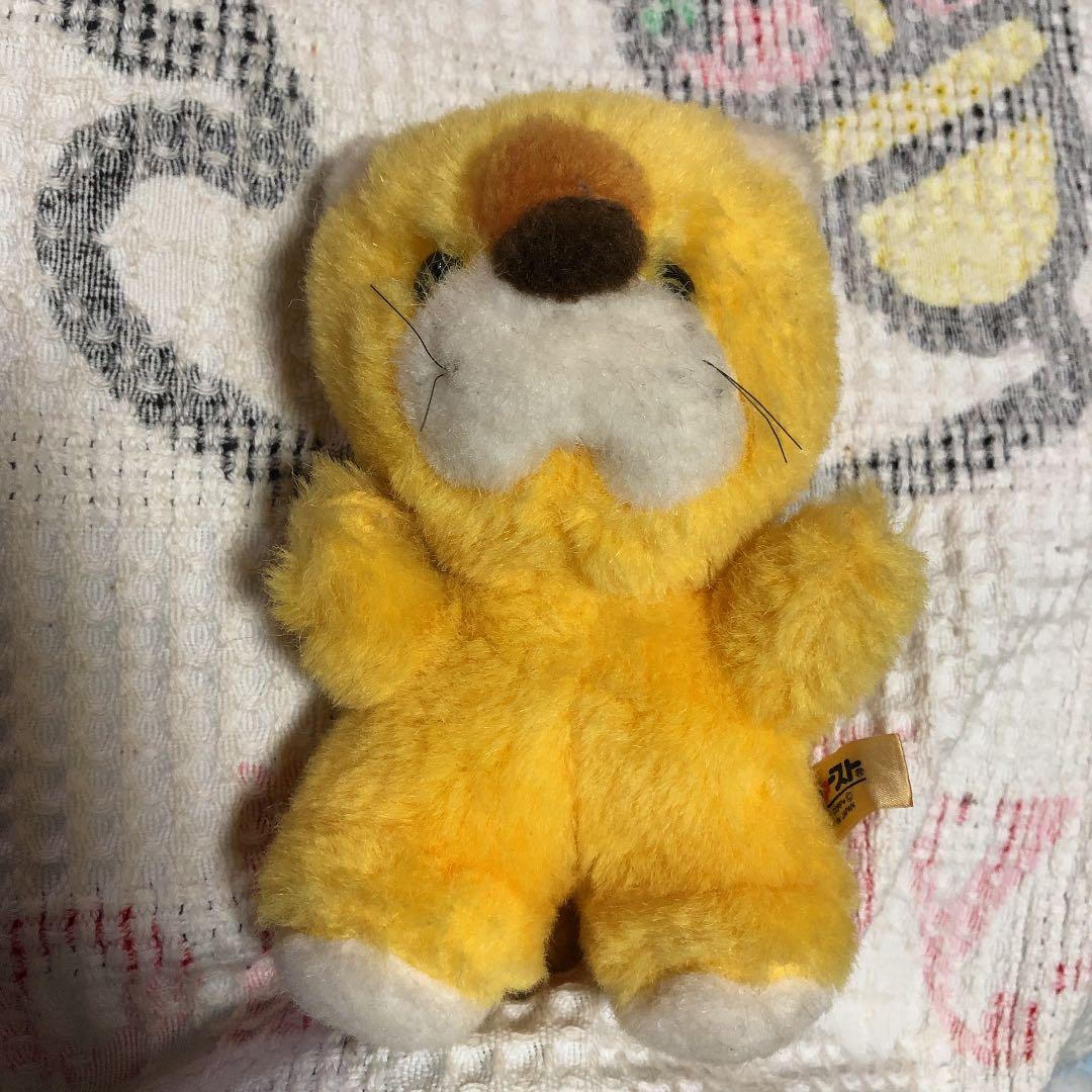 昭和レトロ ヴィンテージ ファースト社 トラ ぬいぐるみ 中古品 - メルカリ