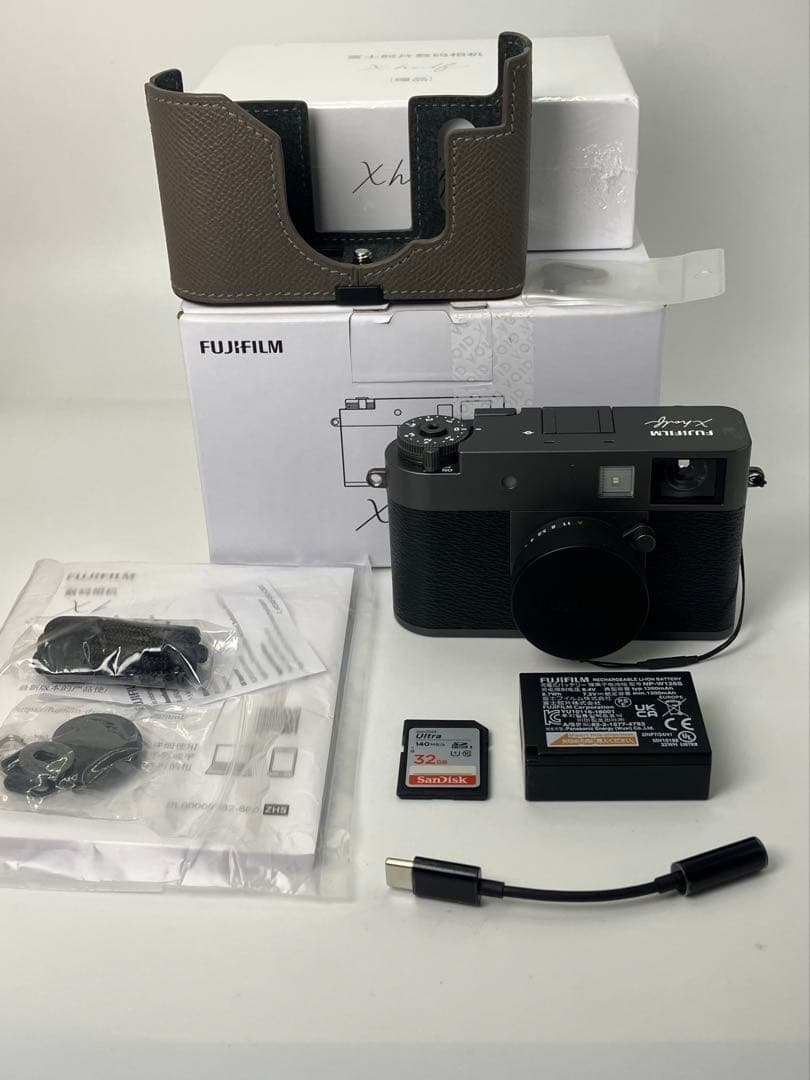 【返品保証・美品】FUJIFILM X-Half 限定モデル ブラック 新品)FUJIFILM (フジフイルム) X half X-HF1 ブラック（商品ID