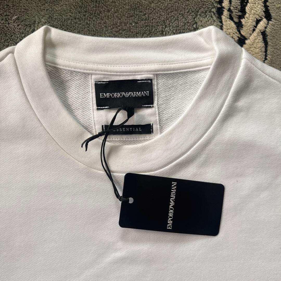 EMPORIO ARMANI ホワイト トレーナー 新品未使用タグ付き - メルカリ