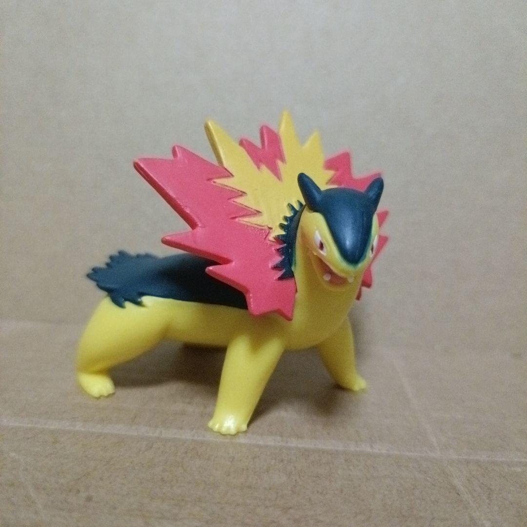 モンコレ ボックス バクフーン モンコレ box フィギュア バクフーン