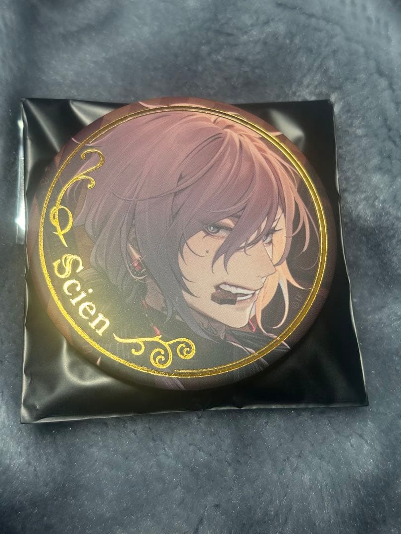 終遠のヴィルシュ バレンタイン シアン 缶バッジ 終ヴィル - メルカリ