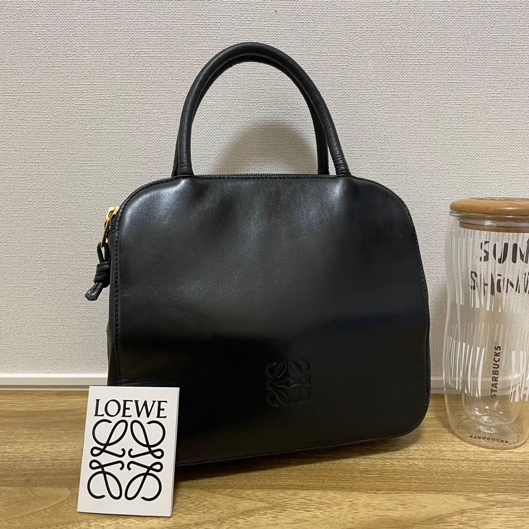 美品》LOEWE（ロエベ）ナッパレザー ハンドバッグ ブラック 黒 - メルカリ