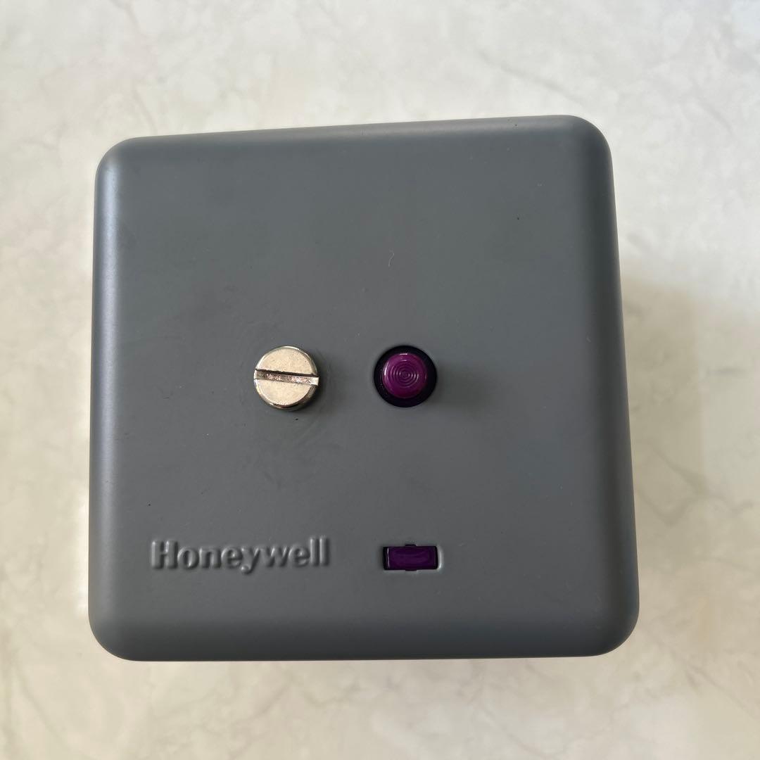 プロテクトリレーHoneywell RA890G-1040 バーナー用 ﾌﾟﾛﾃｸﾄﾘﾚｰ【検査済ﾘﾕｰｽ品】 RA890ｼﾘｰｽﾞ (ｱｽﾞﾋﾞﾙ／ﾊﾈｳｪﾙ) - バーナー