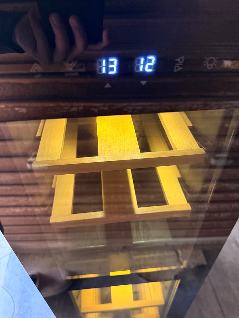 ワインセラー 18本収納 BizLife BWC-018P 木製棚 着払い - メルカリ