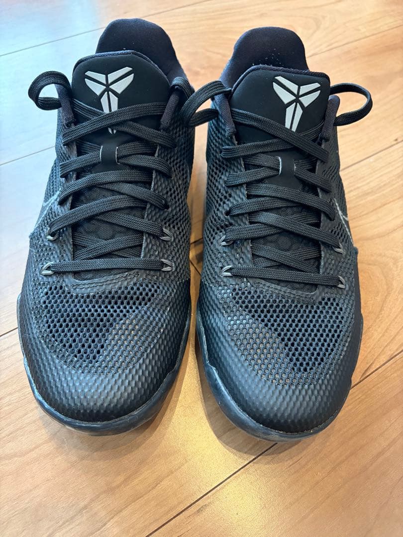 テテさん価格交渉済み　Nike コービー11 27.5cm