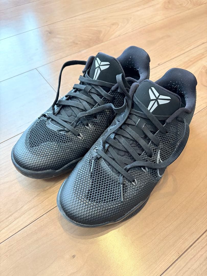 テテさん価格交渉済み　Nike コービー11 27.5cm