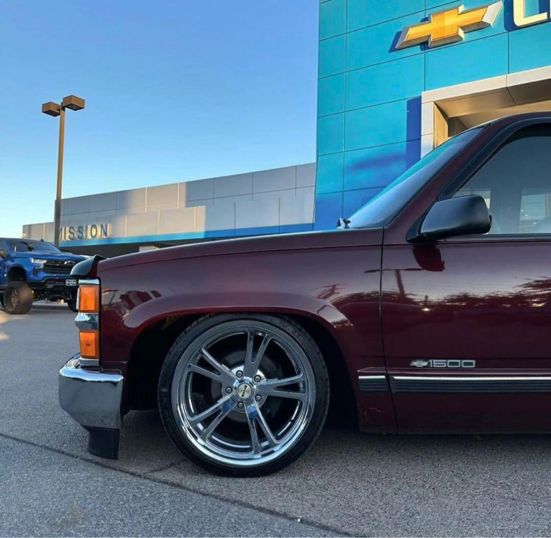 新品 シボレー c1500 1988ー98年 サバーバン タホ レカラ アメ車