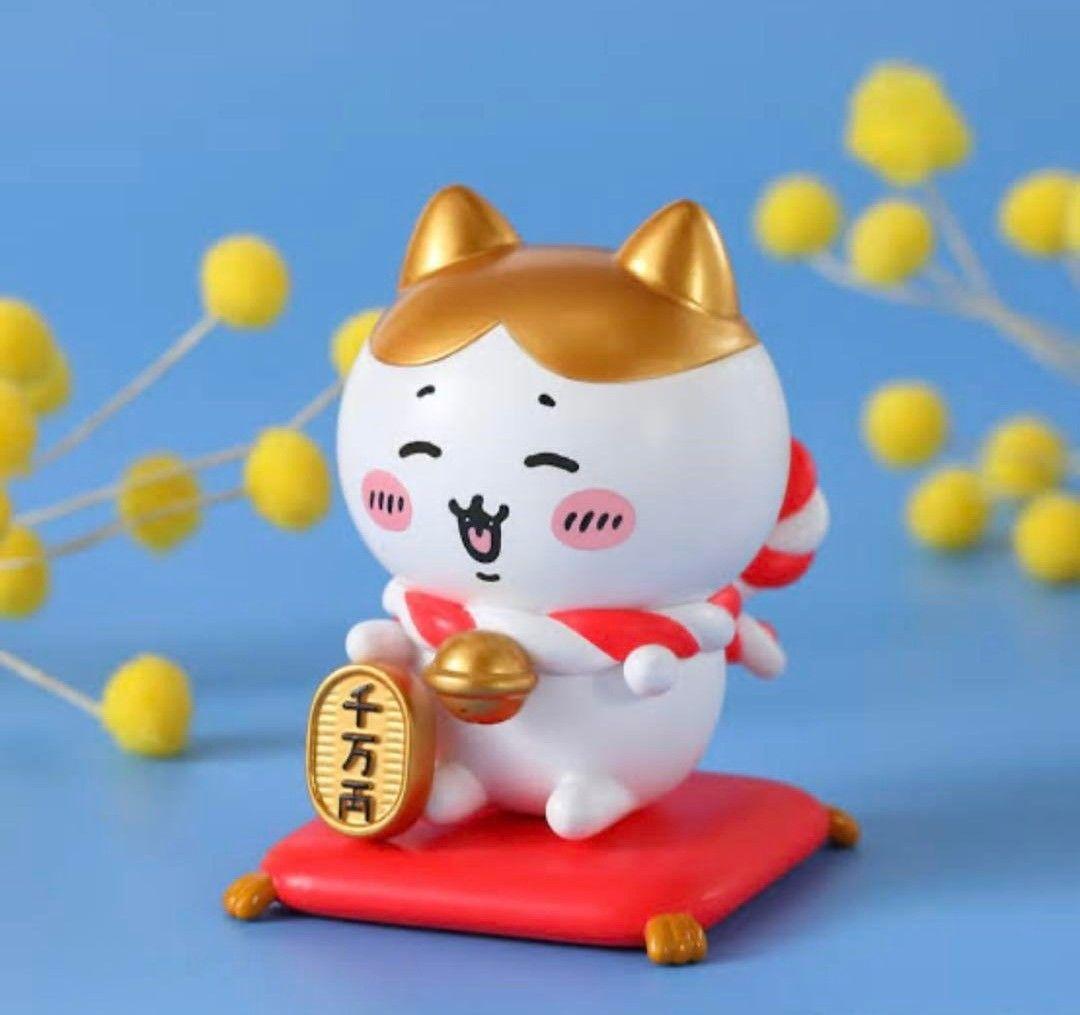 台湾 セブンイレブン限定 ちいかわ 金運を招くフィギュア 金色 招福