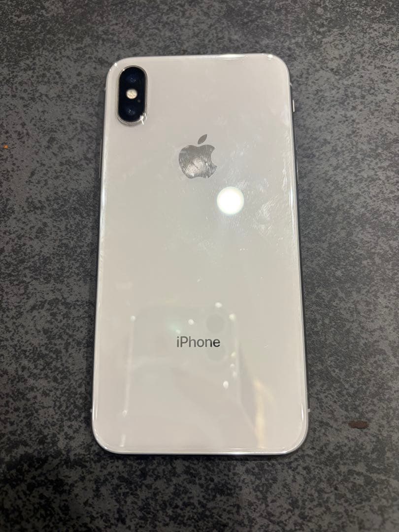 携帯電話本体 iPhoneX 未来がここに：iPhone X - Apple (日本)