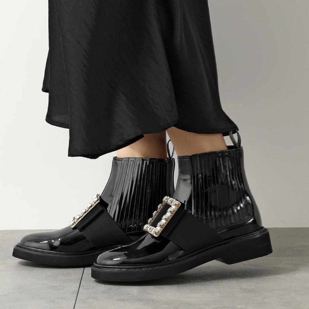 ロジェヴィヴィエ ヴィヴレンジャー パテントストラスバックル