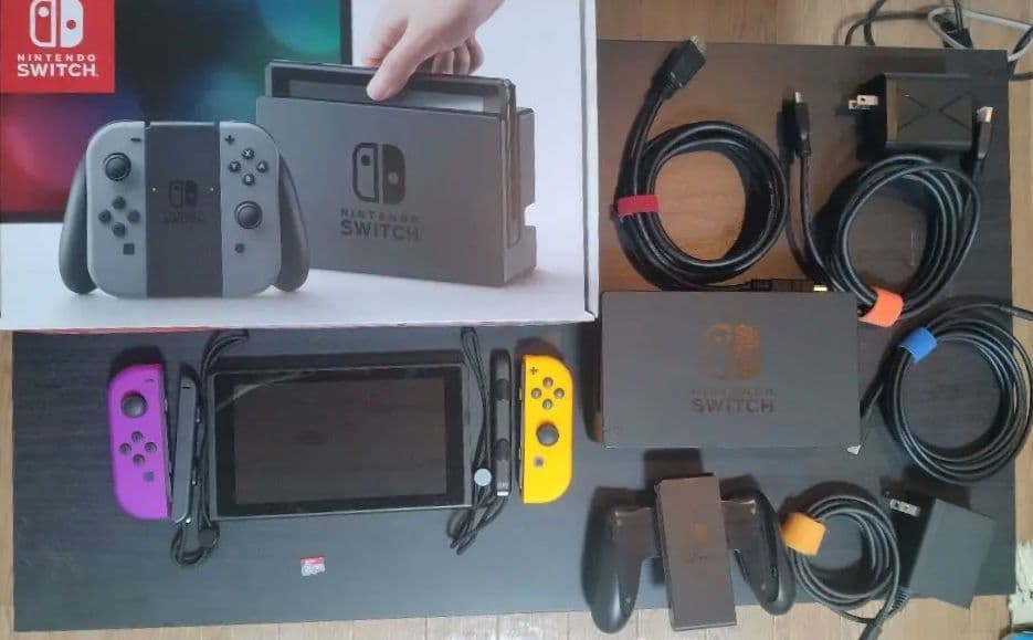小型ドッグ・SDカード付き】Nintendo Switch 本体セット - メルカリ
