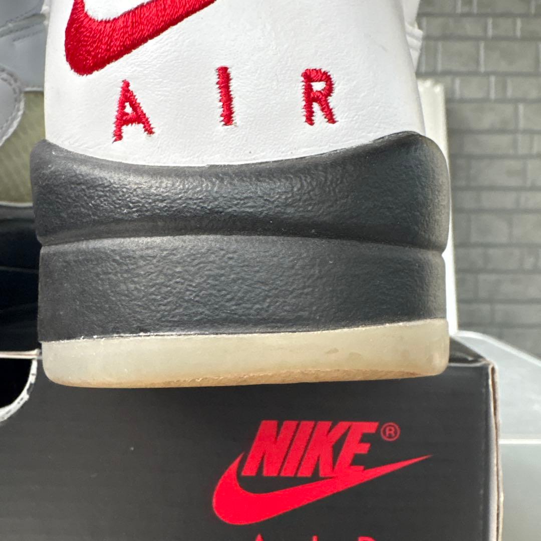 Air Jordan 5 Retro ホワイト/レッド 25.5cm