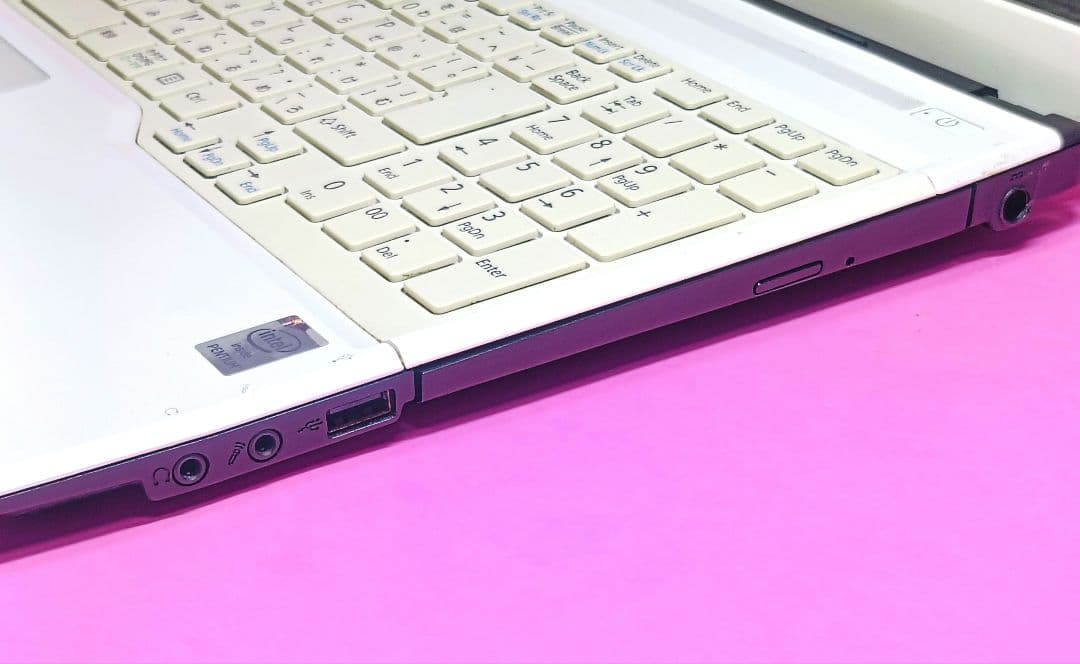 とってもお買得‼️】オフィス✨大容量750GB✨カメラ付ノートパソコン✨設定