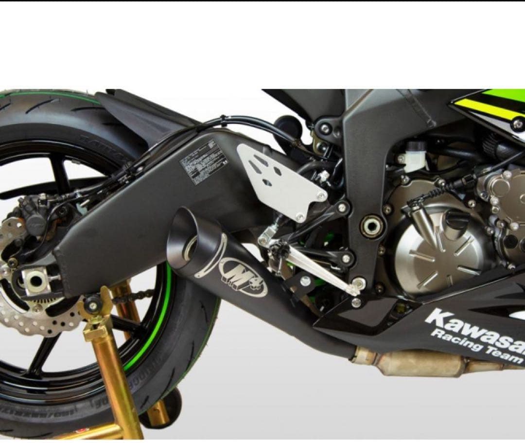 M4 マフラー 取り付け金具付き zx-6r 中古美品 低距離使用 - メルカリ