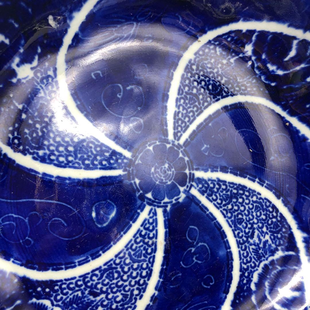 明治時代古伊万里渦巻き花微塵唐草文様ベロ藍印判手鉢ボウル26cm伊万里