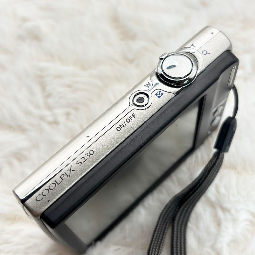 美品 Nikon COOLPIX S230 シルバー 訳あり - メルカリ