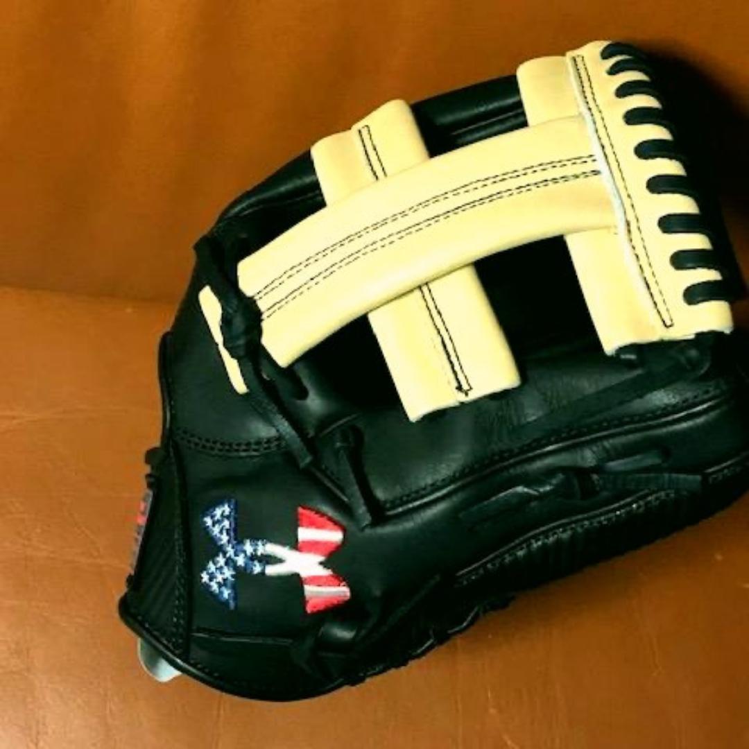 新品☆最高級☆USA限定発売☆星条旗ロゴ☆アンダーアーマー☆内野手