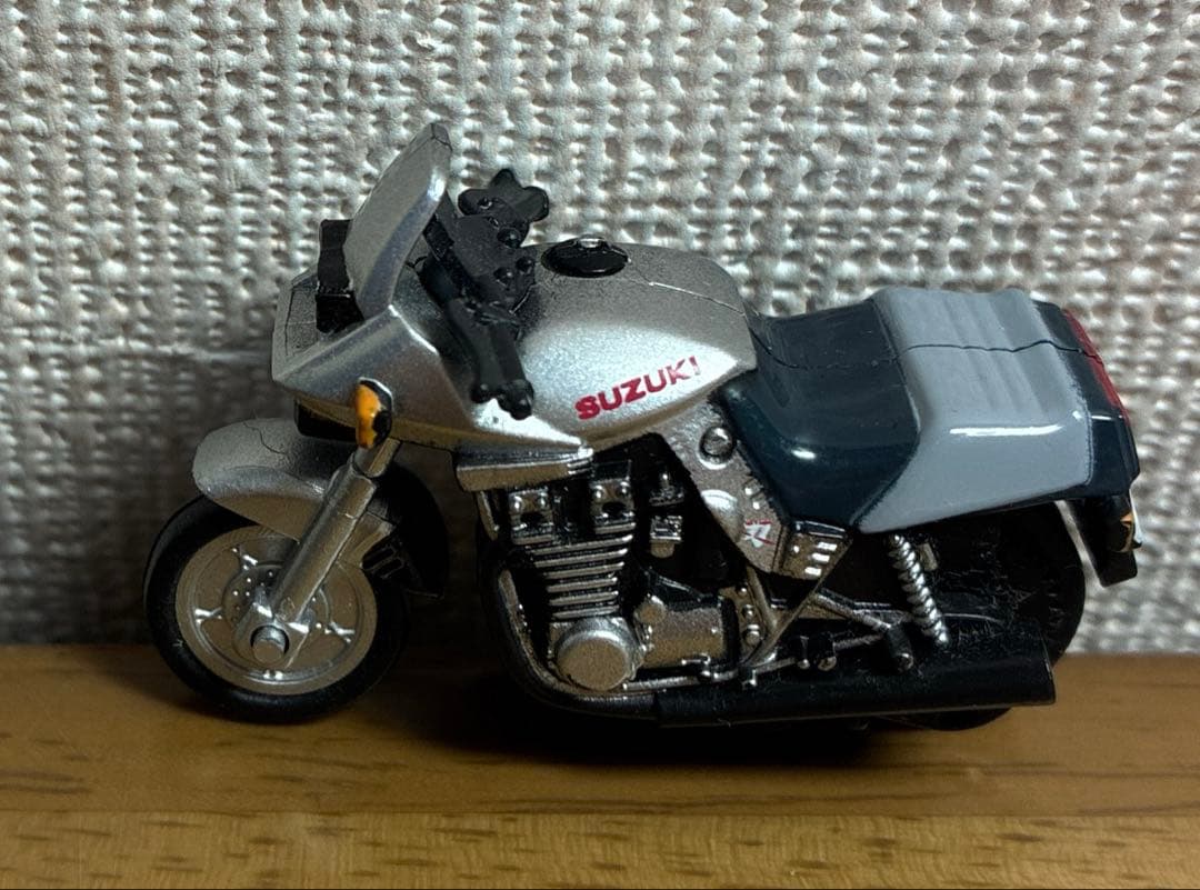 SUZUKI GSX1100S KATANA ポケバイ 刀 バイク ミニカー - メルカリ