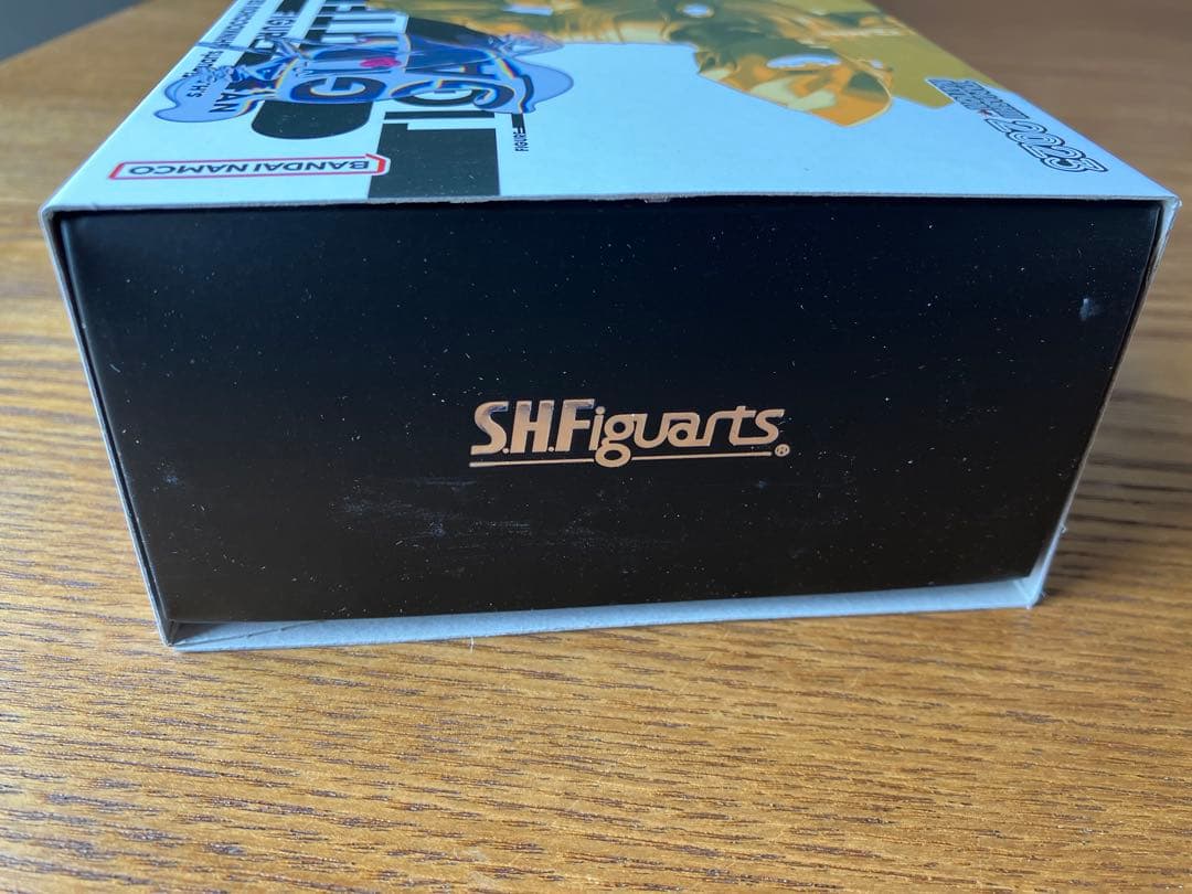 ス*ィ様 S.H.Figuarts（真骨彫製法）ウルトラマンティガ　グリッターテ