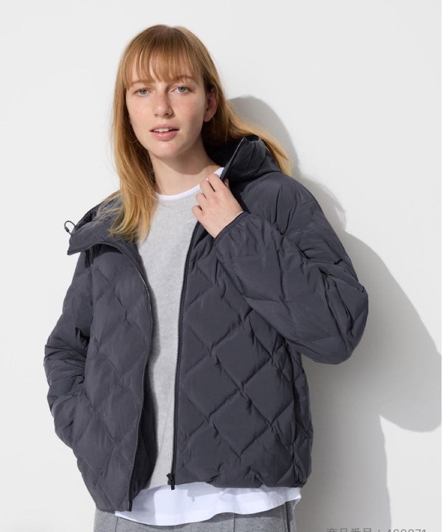 UNIQLO パフテックパーカ ダークグレー XL - メルカリ