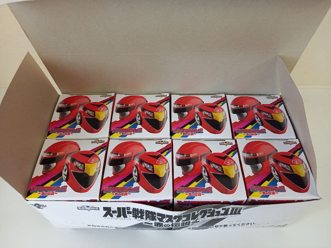 スーパー戦隊マスクコレクションⅢ　赤の伝説　8個セット バンダイ 商品・サービスサイト | スーパー戦隊マスクコレクションIII