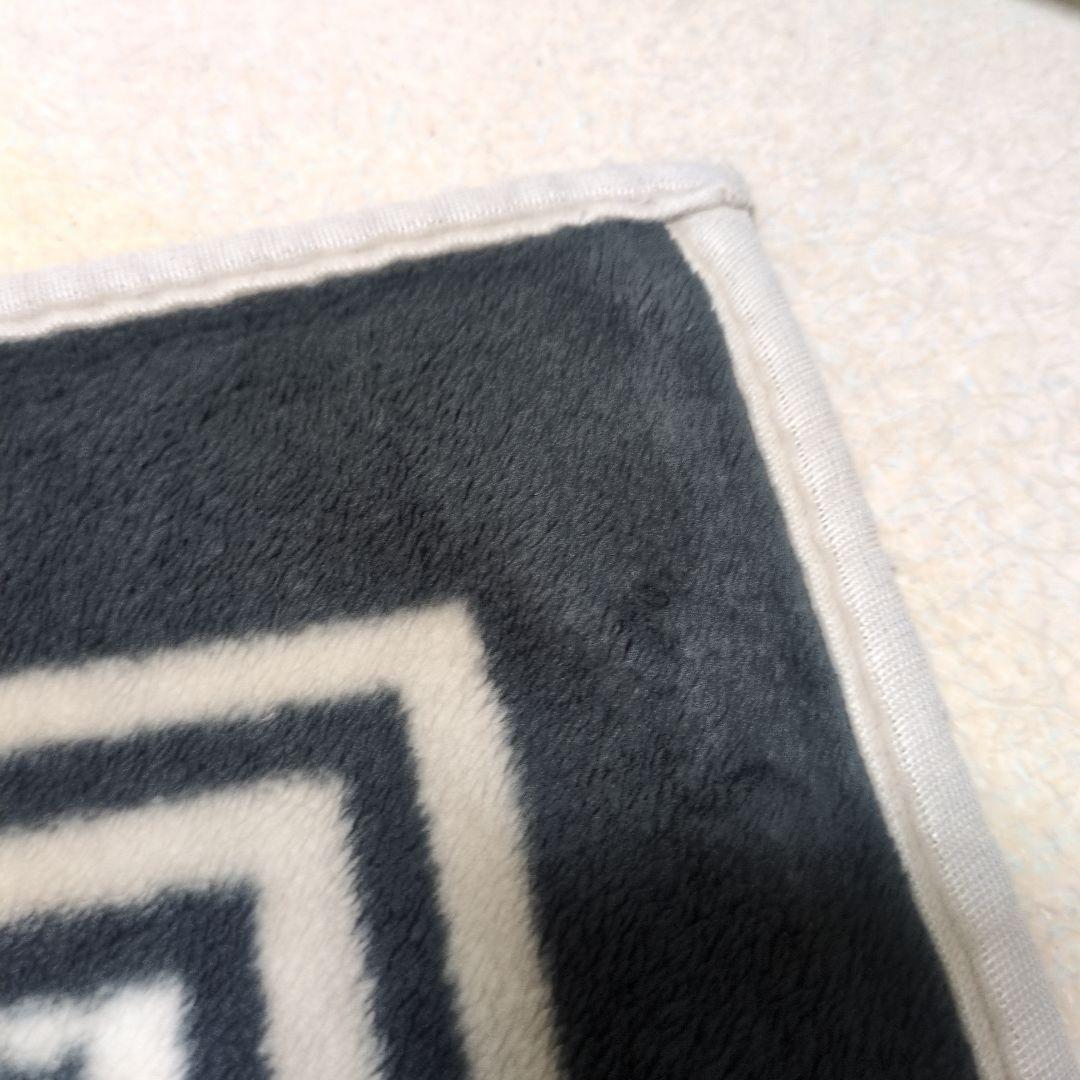 FENDI フェンディ ニューマイヤー ハーフ毛布 廃番 レア ブランケット