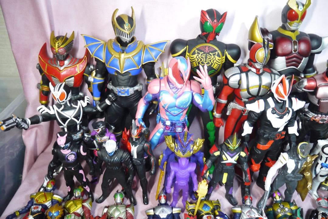 ライダーヒーローシリーズ ビッグサイズソフビフィギュア 130体セット