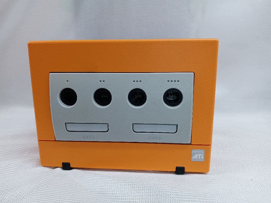 《TA670》NINTENDO GAMECUBE オレンジ