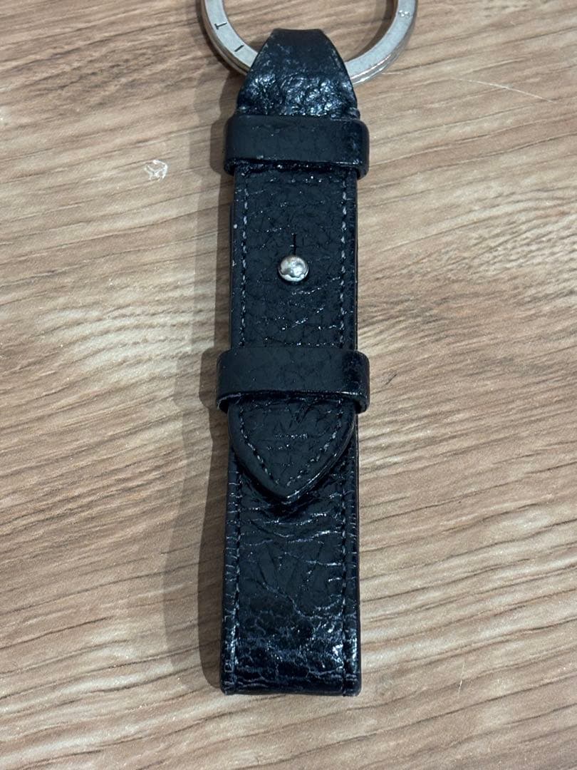 LOUIS VUITTON ブラックレザー キーホルダー - メルカリ