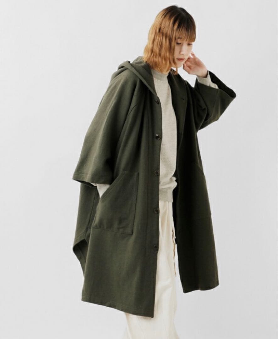 《本日限定お値下げ》TISSU 圧縮ウールニット ポンチョ コート