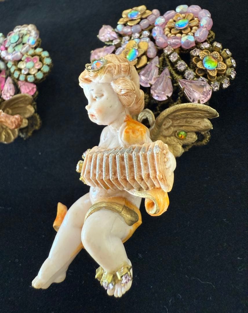 MICHAL NEGRINミハエルネグリン 天使ブローチセットの通販はau PAY