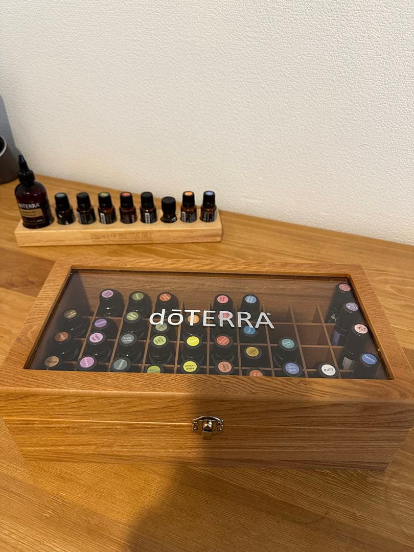ドテラ doTERRA 【オイルコレクション登録キット 】 - メルカリ