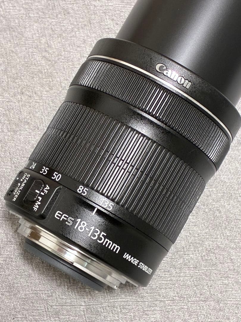 ⭐️美品⭐️ Canon EF-S 18-135mm F3.5-5.6 IS STM