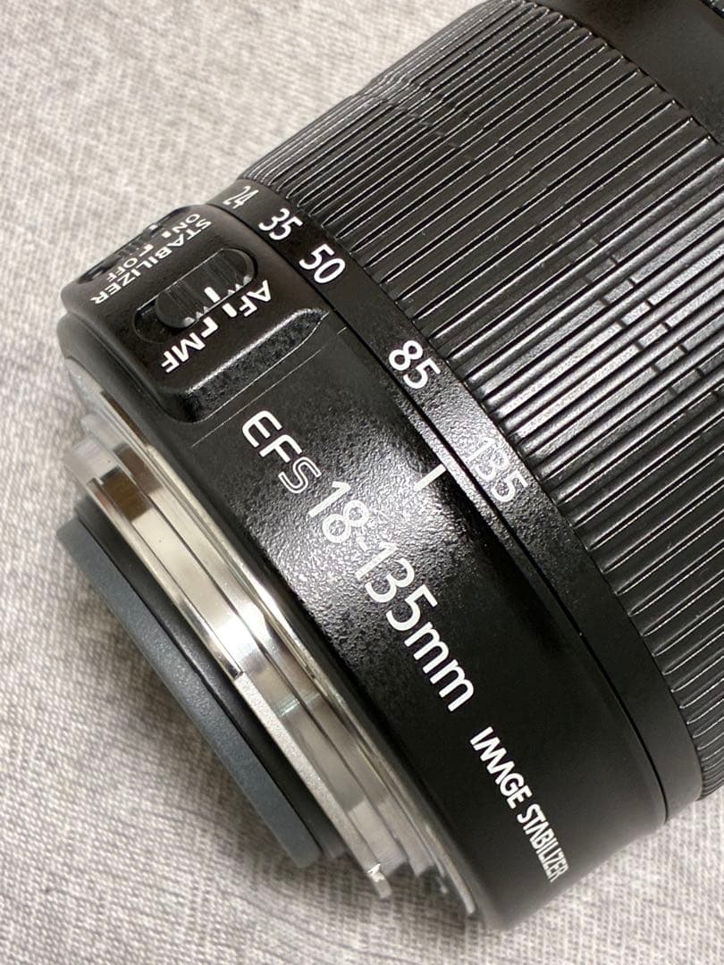 ⭐️美品⭐️ Canon EF-S 18-135mm F3.5-5.6 IS STM