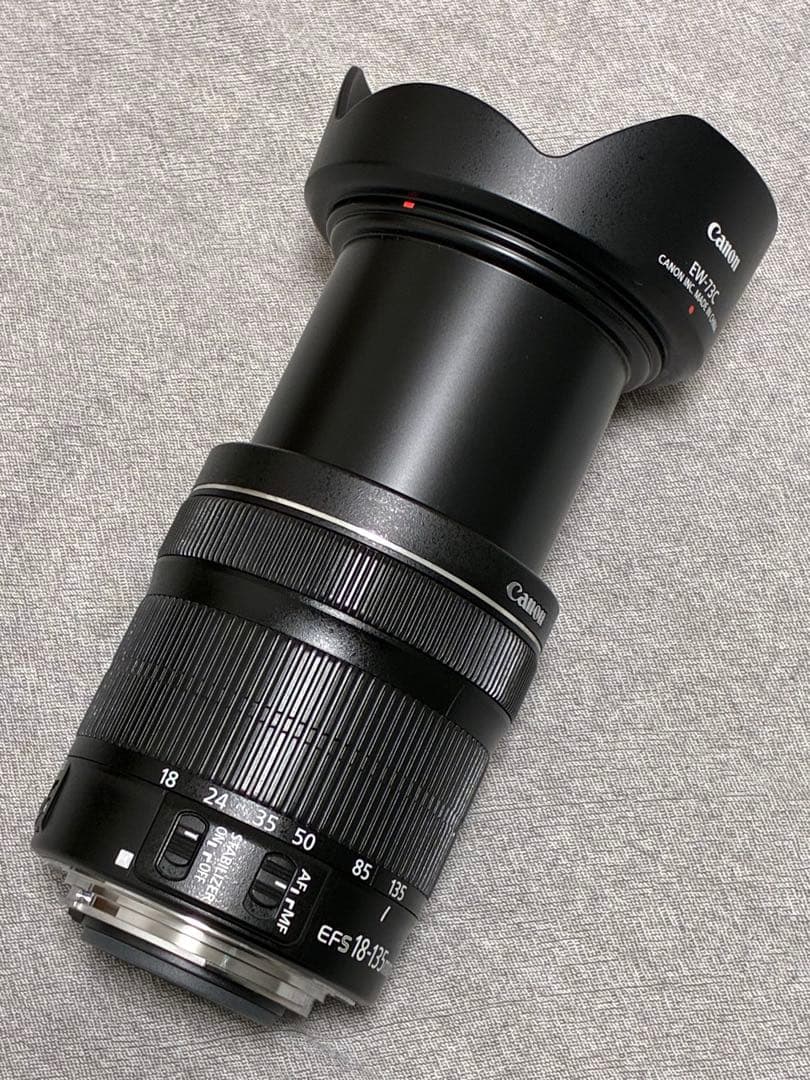 ⭐️美品⭐️ Canon EF-S 18-135mm F3.5-5.6 IS STM
