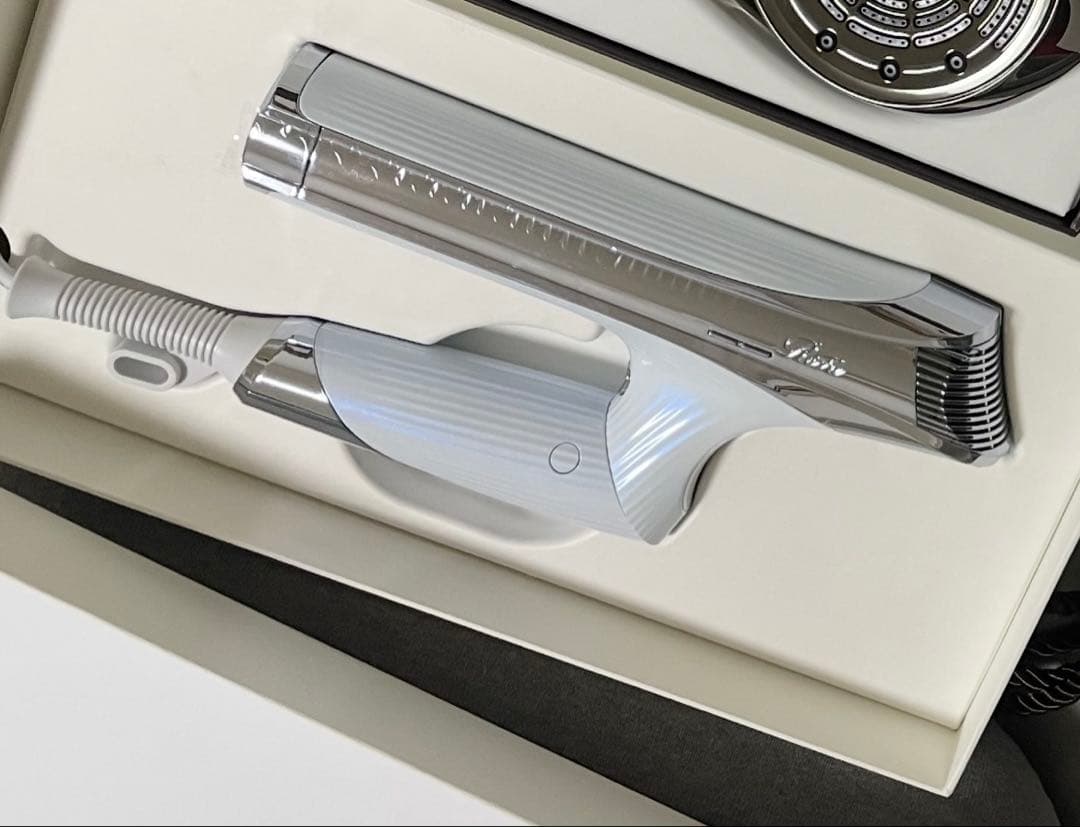 リファビューテックドライヤーS+ ホワイト リファビューテック ドライヤー S+ ホワイト(ホワイト): crostyle｜TBC