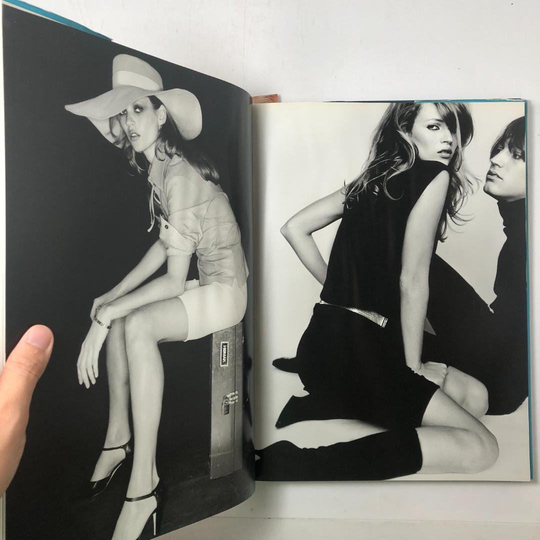 Mario Testino Portraits マリオ・テスティーノ 2002年 - メルカリ