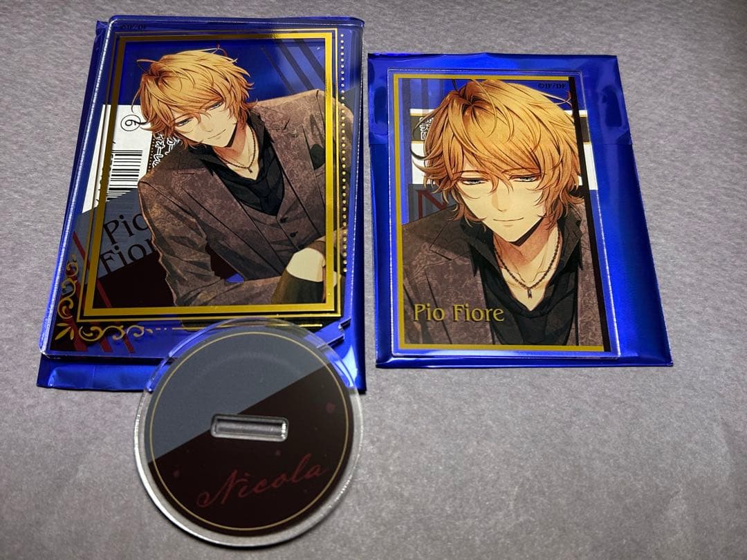 ピオフィオーレの晩鐘 ニコラ アクリルスタンド＆アクリルカード