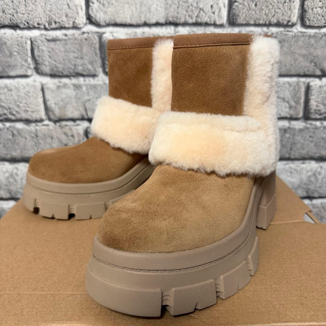 【美品】UGG W ROOKLYN SUNBURST 23.5cm