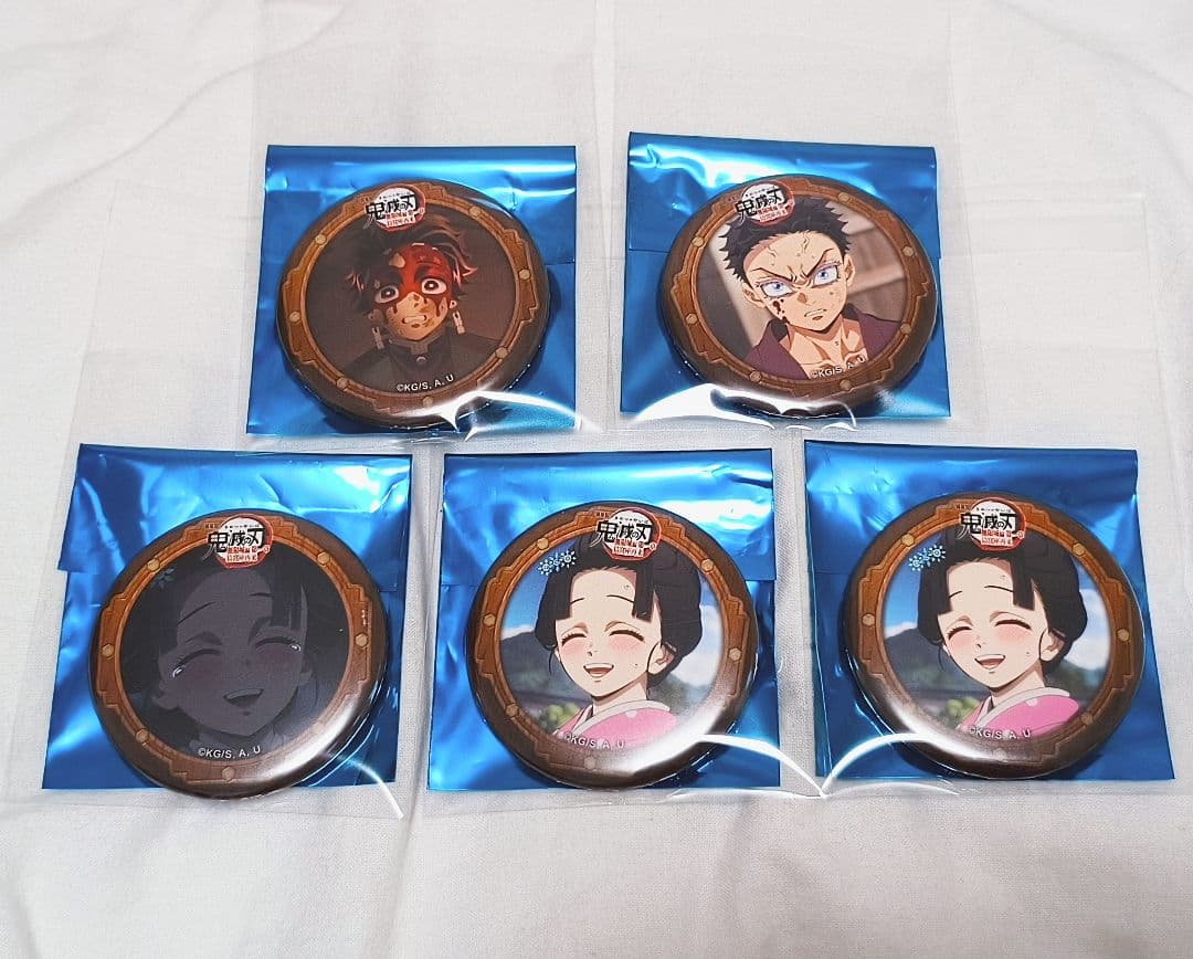 鬼滅の刃 無限城編 コラボカフェ第4期 缶バッチ 炭治郎 狛治 恋雪