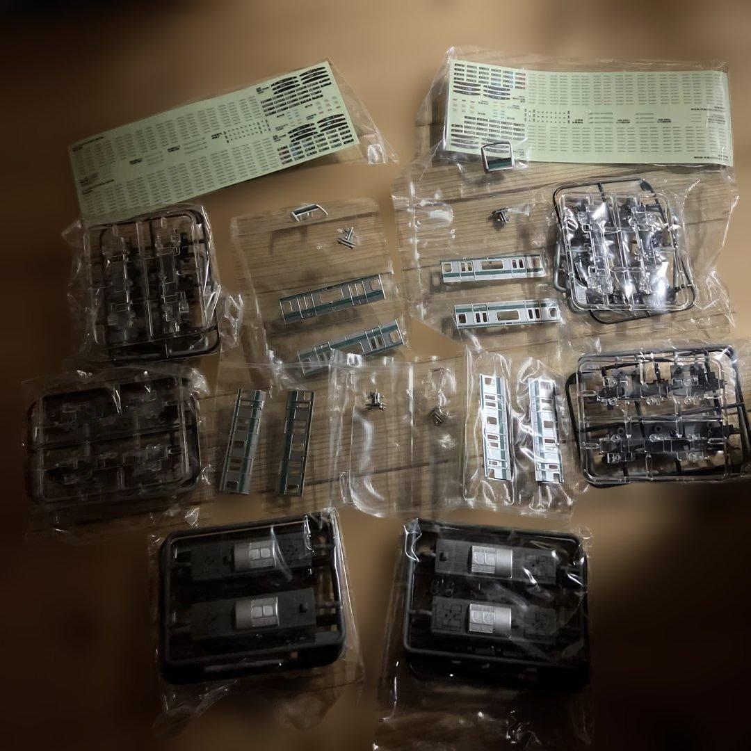 E233系 埼京線 2箱 箱開封 Bトレインショーティー - メルカリ